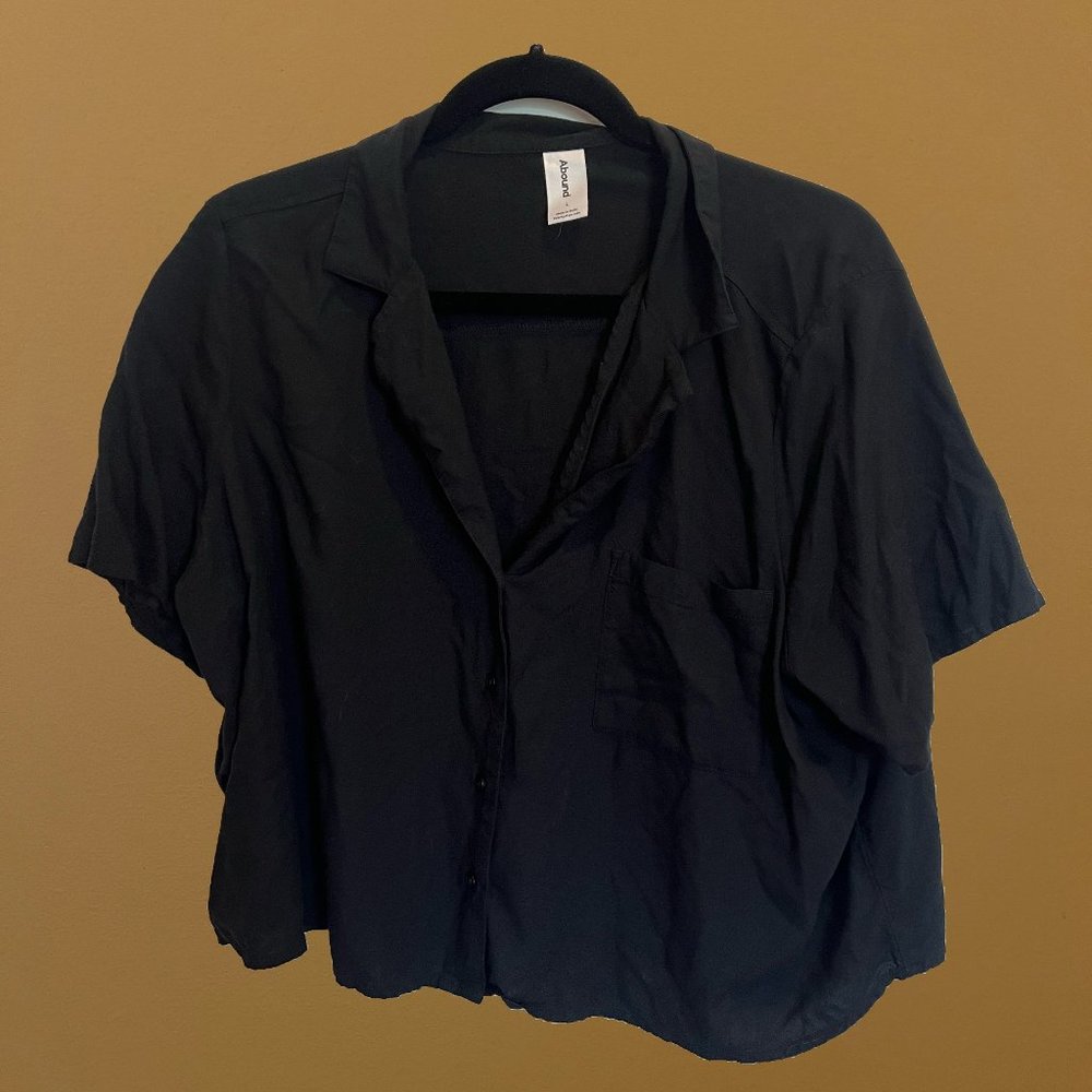 Black shirt